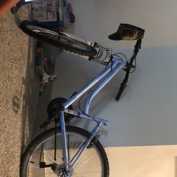 Bike - Picture 4 of 4